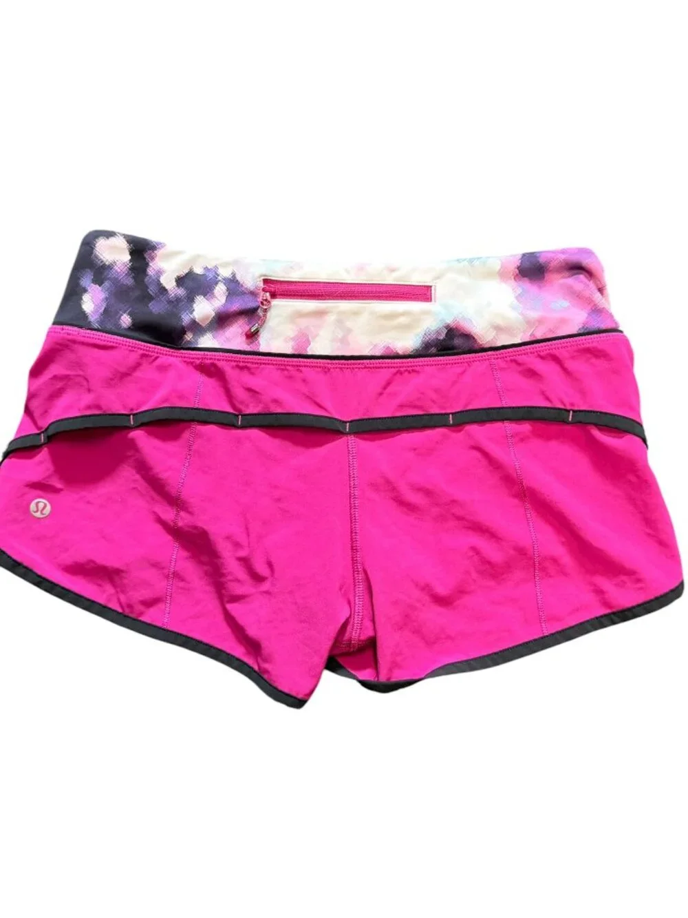 EUC Lululemon Speed Shorts Pink Floral Black Trim Size 4